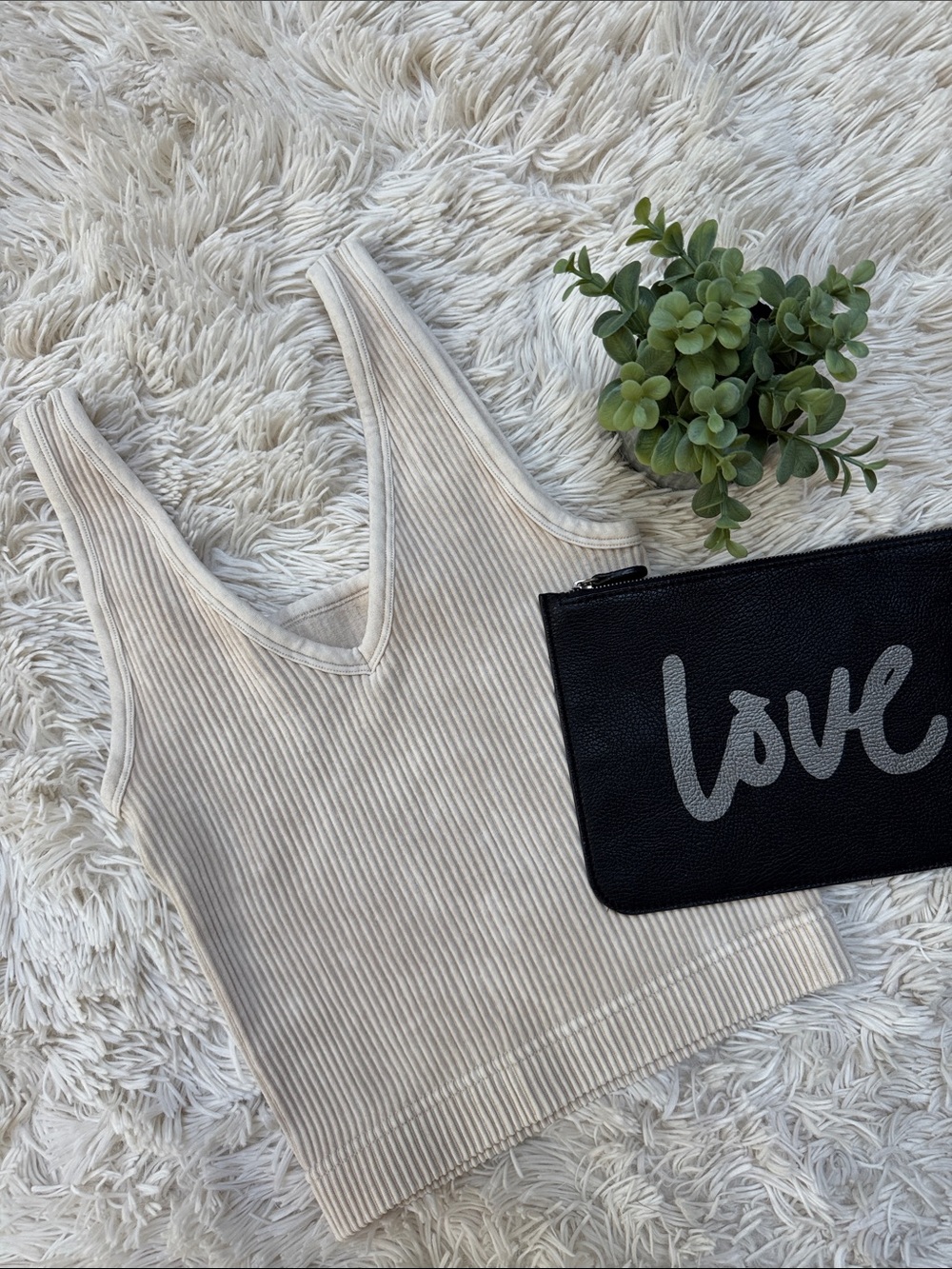 Zenana NWOT Ribbed Cropped Tank 💗 Cream